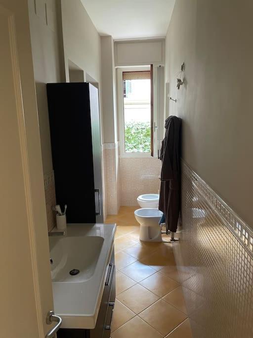 Appartamento In Centro Il Giglio Pistoia Ngoại thất bức ảnh